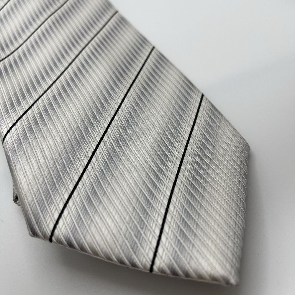 NIB Kenneth Cole NEW YORK 100% Imported Silk Hand Made Striped Neck Tie 58” FLAW - Picture 6 of 14